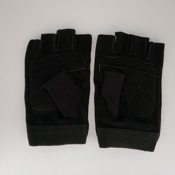 SWAROVSKI OM 🕉️ EMBELLISHED EXERCISE WORKOUT GLOVES, - Picture 2 of 2